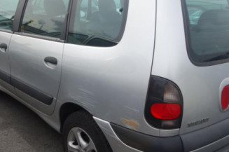 Ceinture arriere gauche RENAULT ESPACE 3