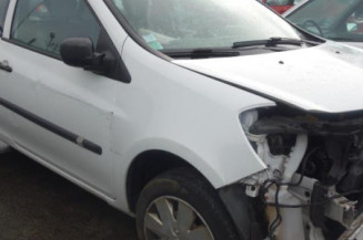 Amortisseur avant gauche RENAULT CLIO 3