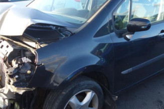 Renfort pare choc arriere (traverse) RENAULT MODUS