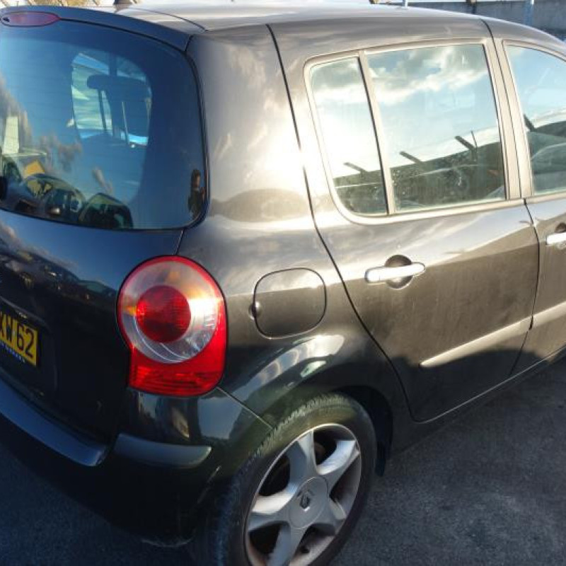 Renfort pare choc arriere (traverse) RENAULT MODUS Photo n°5