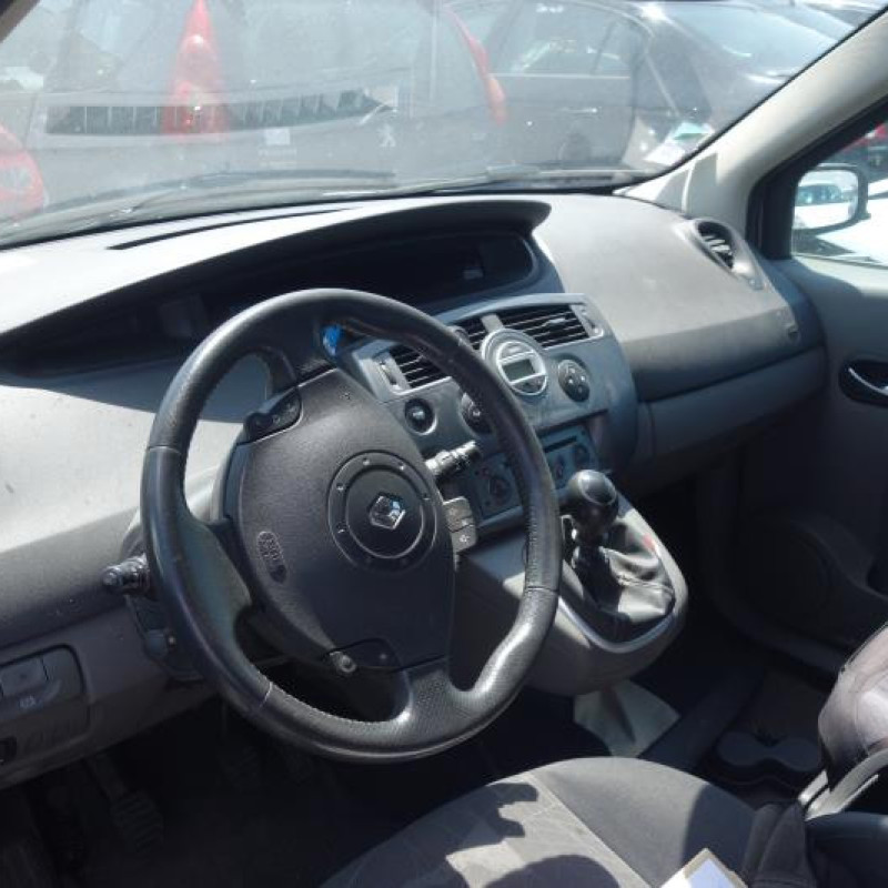 Compresseur clim RENAULT SCENIC 2 Photo n°9