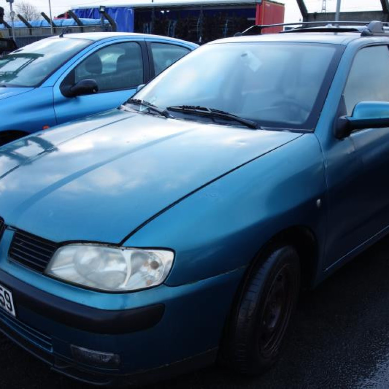 Porte arriere gauche SEAT CORDOBA 1 Photo n°3
