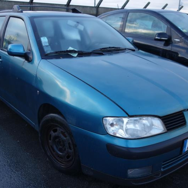 Porte arriere gauche SEAT CORDOBA 1 Photo n°4