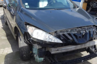 Pretensionneur de ceinture avant droit PEUGEOT 308 1