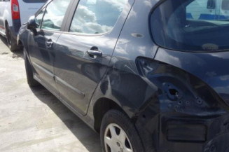 Pretensionneur de ceinture avant droit PEUGEOT 308 1
