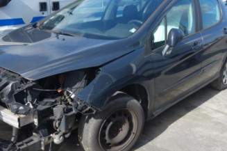 Pretensionneur de ceinture avant droit PEUGEOT 308 1