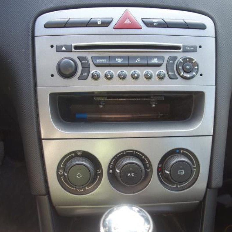 Pretensionneur de ceinture avant droit PEUGEOT 308 1 Photo n°12