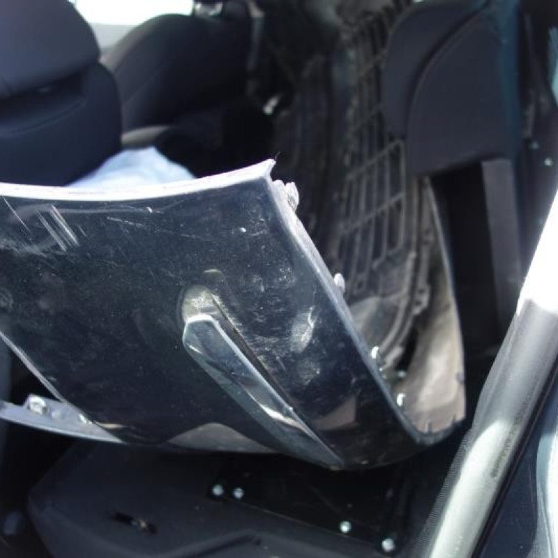 Pretensionneur de ceinture avant droit CITROEN C5 2 Photo n°9