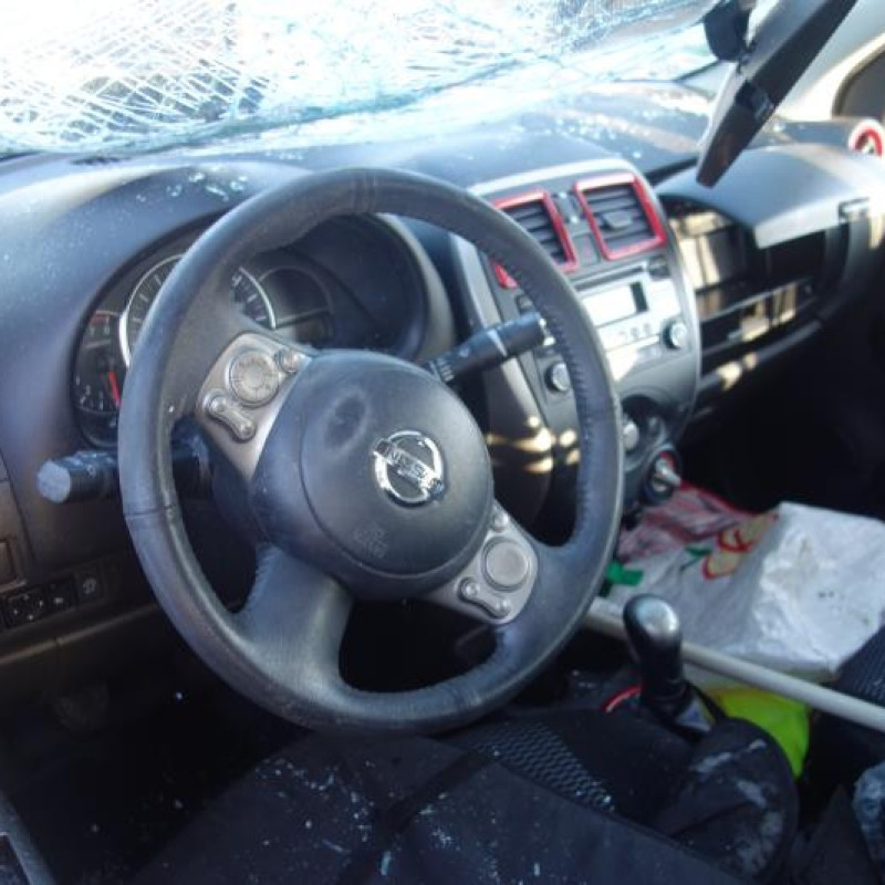 Serrure avant droit NISSAN MICRA 4 Photo n°8