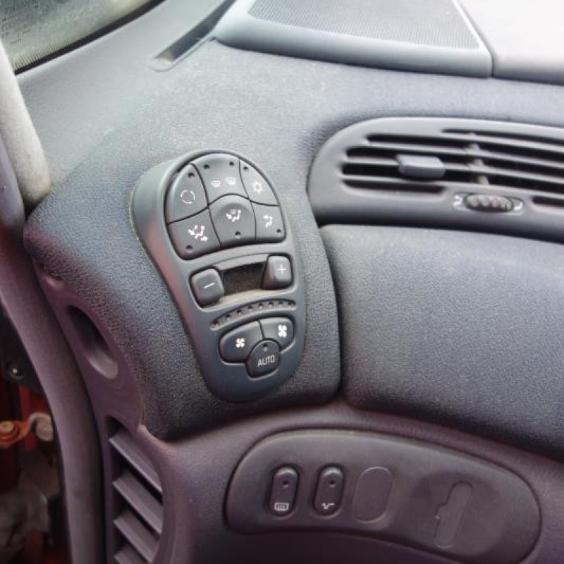 Porte avant droit RENAULT ESPACE 3 Photo n°8