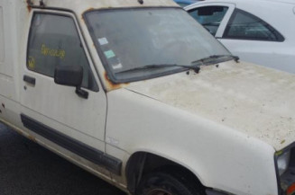 Retroviseur gauche RENAULT EXPRESS