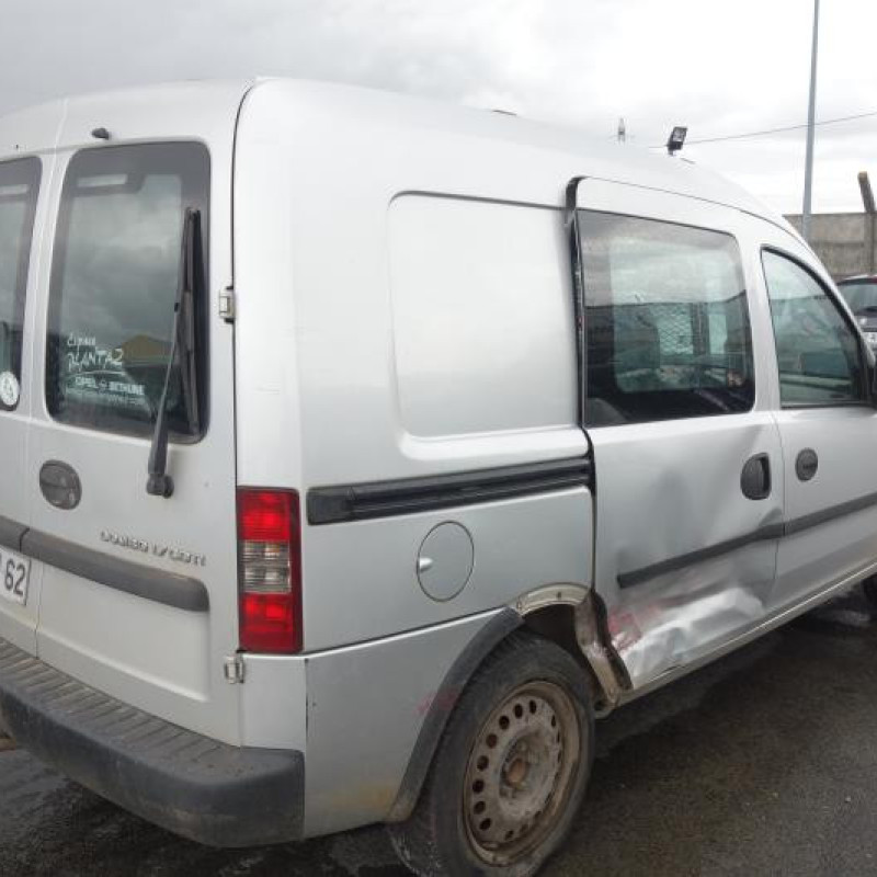 Feu arriere principal droit (feux) OPEL COMBO C Photo n°5