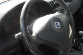Serrure arriere droit FIAT STILO