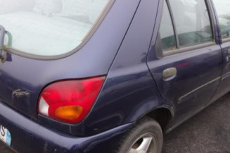 Trappe d'essence FORD FIESTA 4