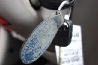 Trappe d'essence FORD FIESTA 4
