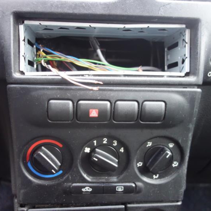 Avertisseur/Klaxon OPEL ZAFIRA A Photo n°9