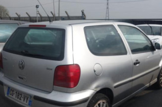 Amortisseur avant droit VOLKSWAGEN POLO 3