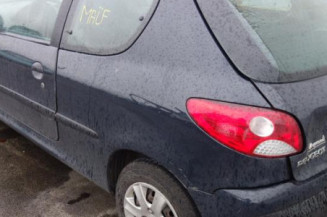 Pretensionneur de ceinture avant droit PEUGEOT 206+