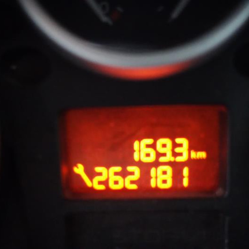 Pretensionneur de ceinture avant droit PEUGEOT 206+ Photo n°10