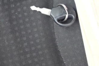 Pretensionneur de ceinture avant droit PEUGEOT 206+