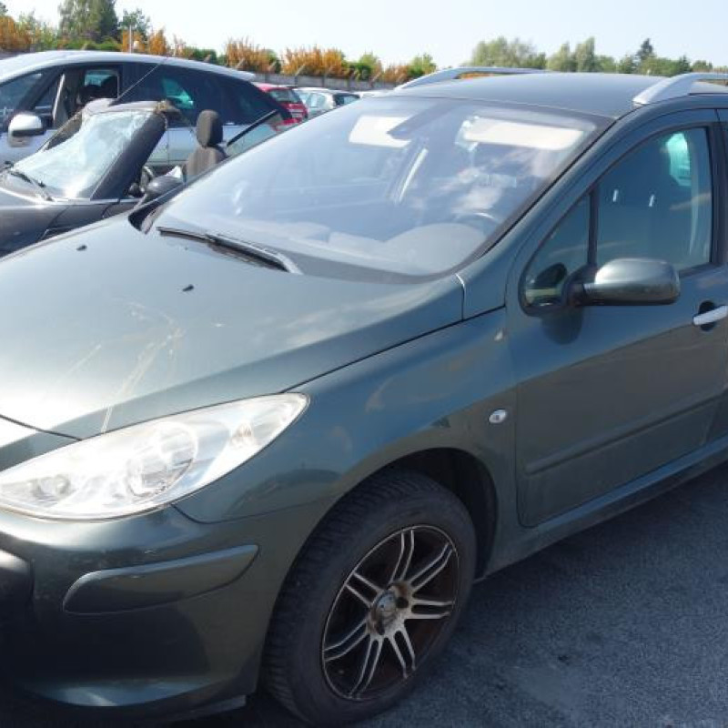 Ceinture arriere droit PEUGEOT 307 Photo n°4