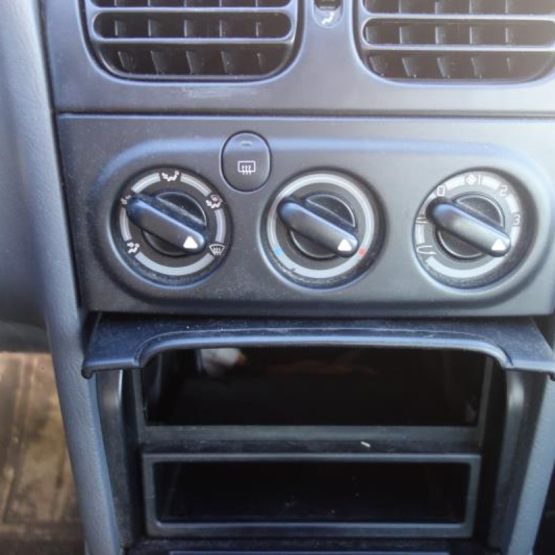 Bloc ABS (freins anti-blocage) RENAULT LAGUNA 1 Photo n°10