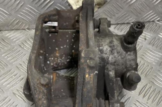 Etrier avant gauche (freinage) MERCEDES CLASSE E 211