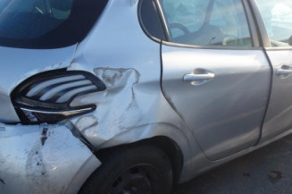 Leve vitre electrique avant gauche PEUGEOT 208 1
