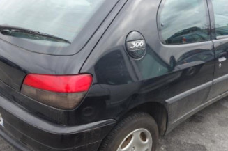 Porte avant droit PEUGEOT 306