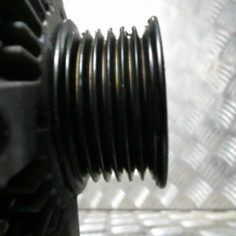Alternateur BMW SERIE 3 F31 Photo n°2