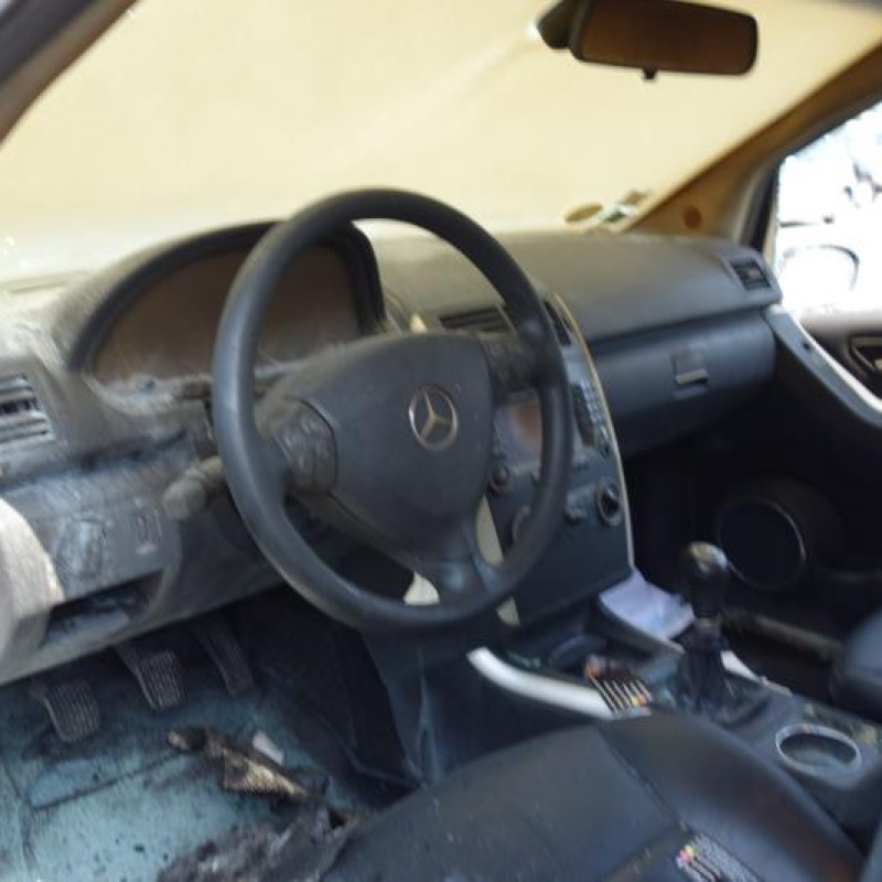 Pretensionneur de ceinture avant gauche MERCEDES CLASSE A 169 Photo n°8