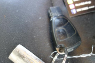 Pretensionneur de ceinture avant gauche MERCEDES CLASSE A 169