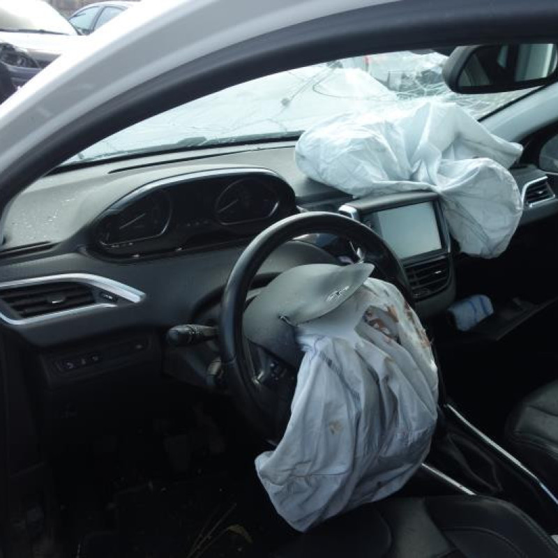 Autoradio d'origine PEUGEOT 2008 1 Photo n°8