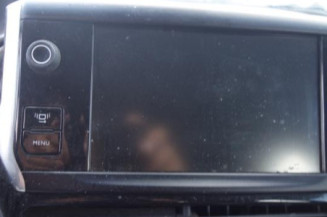 Autoradio d'origine PEUGEOT 2008 1