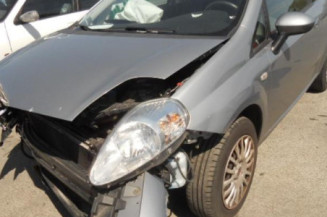 Cremaillere assistee FIAT GRANDE PUNTO Photo n°1