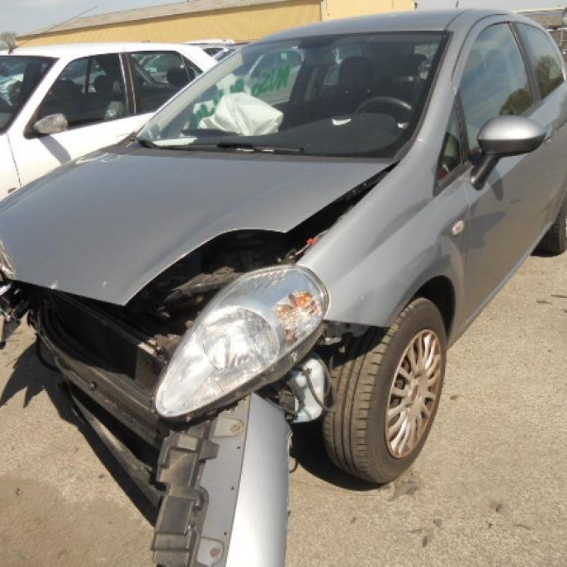 Cremaillere assistee FIAT GRANDE PUNTO Photo n°1