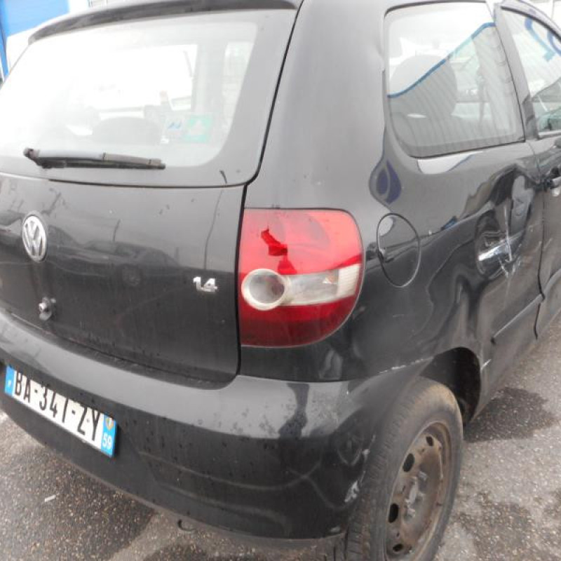 Bras essuie glace arriere VOLKSWAGEN FOX Photo n°4