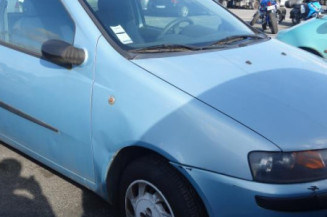 Feu arriere principal gauche (feux) FIAT PUNTO 2