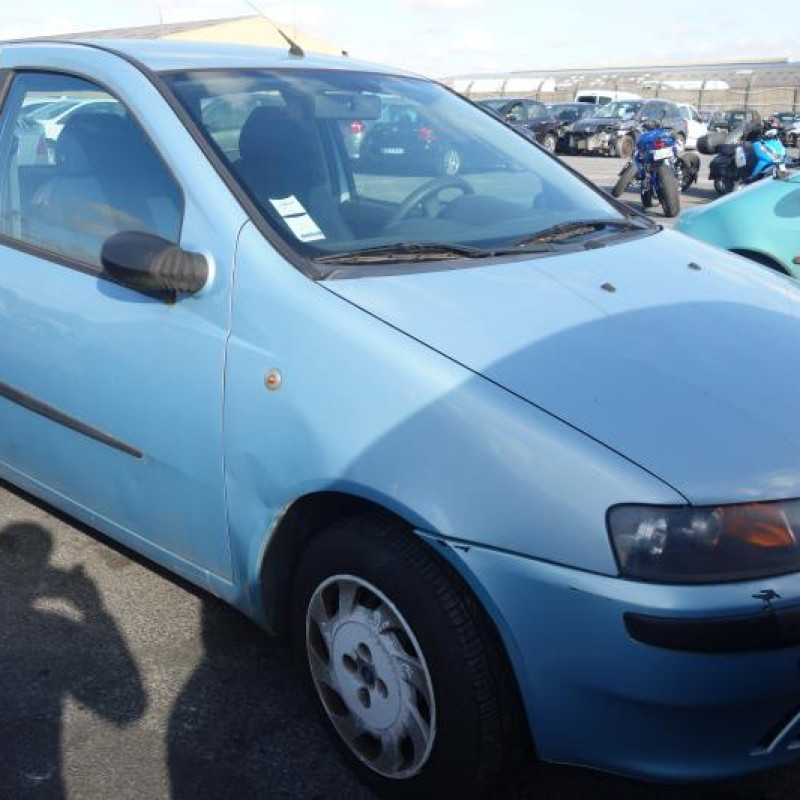 Feu arriere principal gauche (feux) FIAT PUNTO 2 Photo n°5