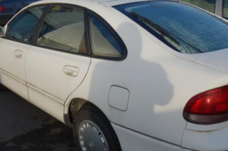 Optique avant secondaire gauche (feux)(clignotant) MAZDA 626 3