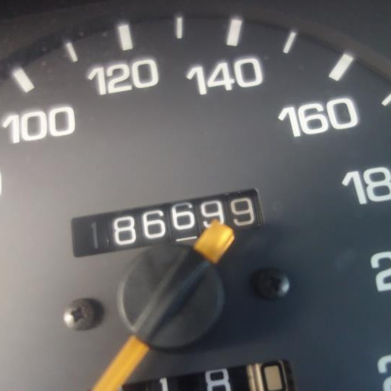 Porte arriere gauche MAZDA 626 3 Photo n°9