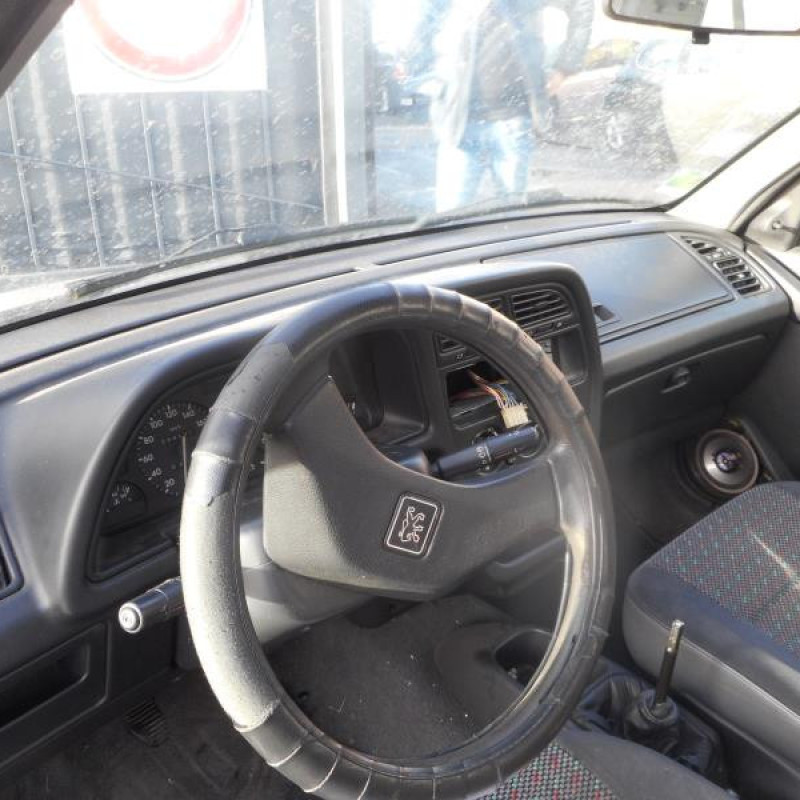 Calandre PEUGEOT 306 Photo n°6