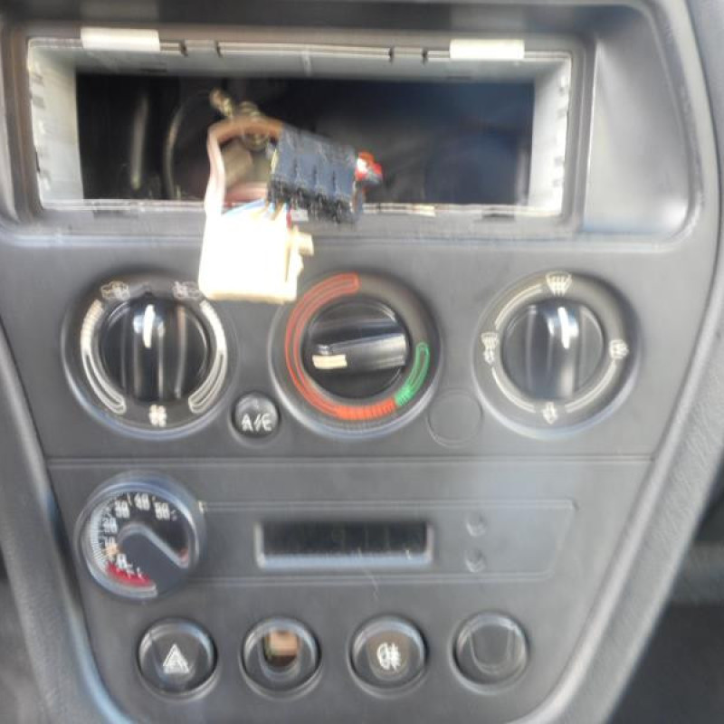 Malle/Hayon arriere PEUGEOT 306 Photo n°8