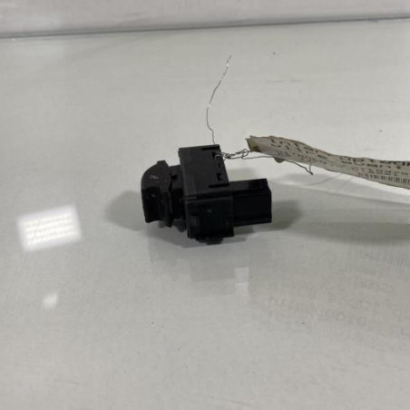 Interrupteur de leve vitre avant droit CITROEN C4 2