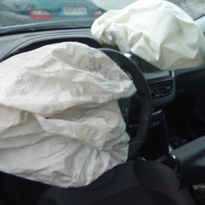 Moteur essuie glace avant PEUGEOT 208 1 Photo n°8