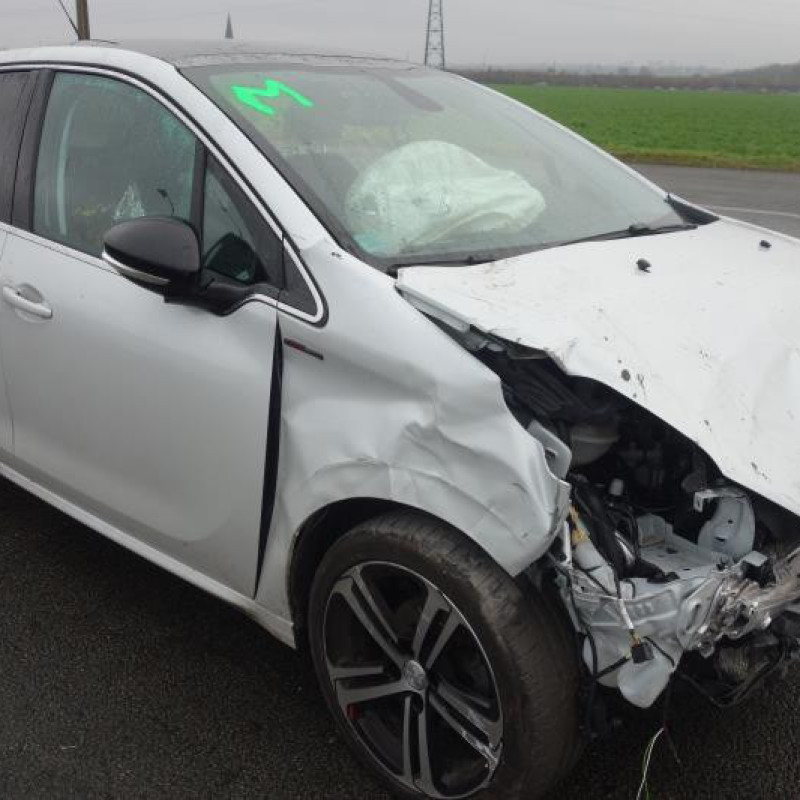Compresseur clim PEUGEOT 208 1 Photo n°5
