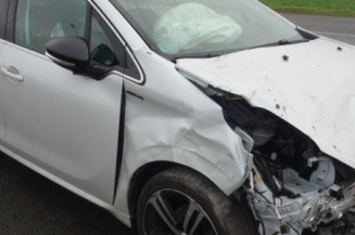 Demarreur PEUGEOT 208 1