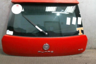 Malle/Hayon arriere FIAT GRANDE PUNTO Photo n°1