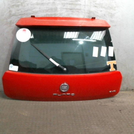 Malle/Hayon arriere FIAT GRANDE PUNTO Photo n°1