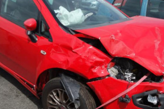 Malle/Hayon arriere FIAT GRANDE PUNTO